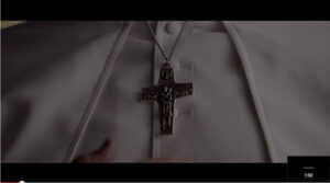 Läs mer om artikeln Påven en fighter i filmtrailer