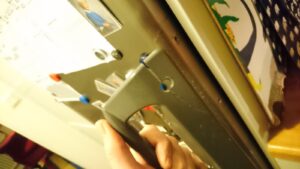 Läs mer om artikeln Vad väger ett kylskåpshandtag?