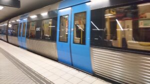 Läs mer om artikeln Slumpmässig reklam i tunnelbanan